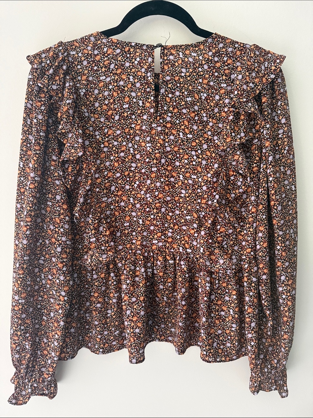 Ann Taylor Ruffle Top - Picture 4 of 4